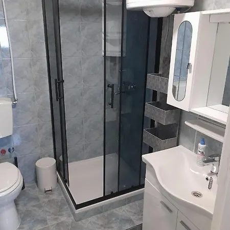 J.a.n.m.a.r. Apartamento Vir