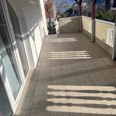 J.a.n.m.a.r. Apartment